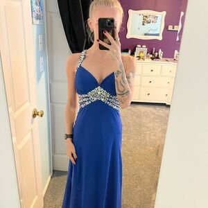 Elegant Blue Prom Gown